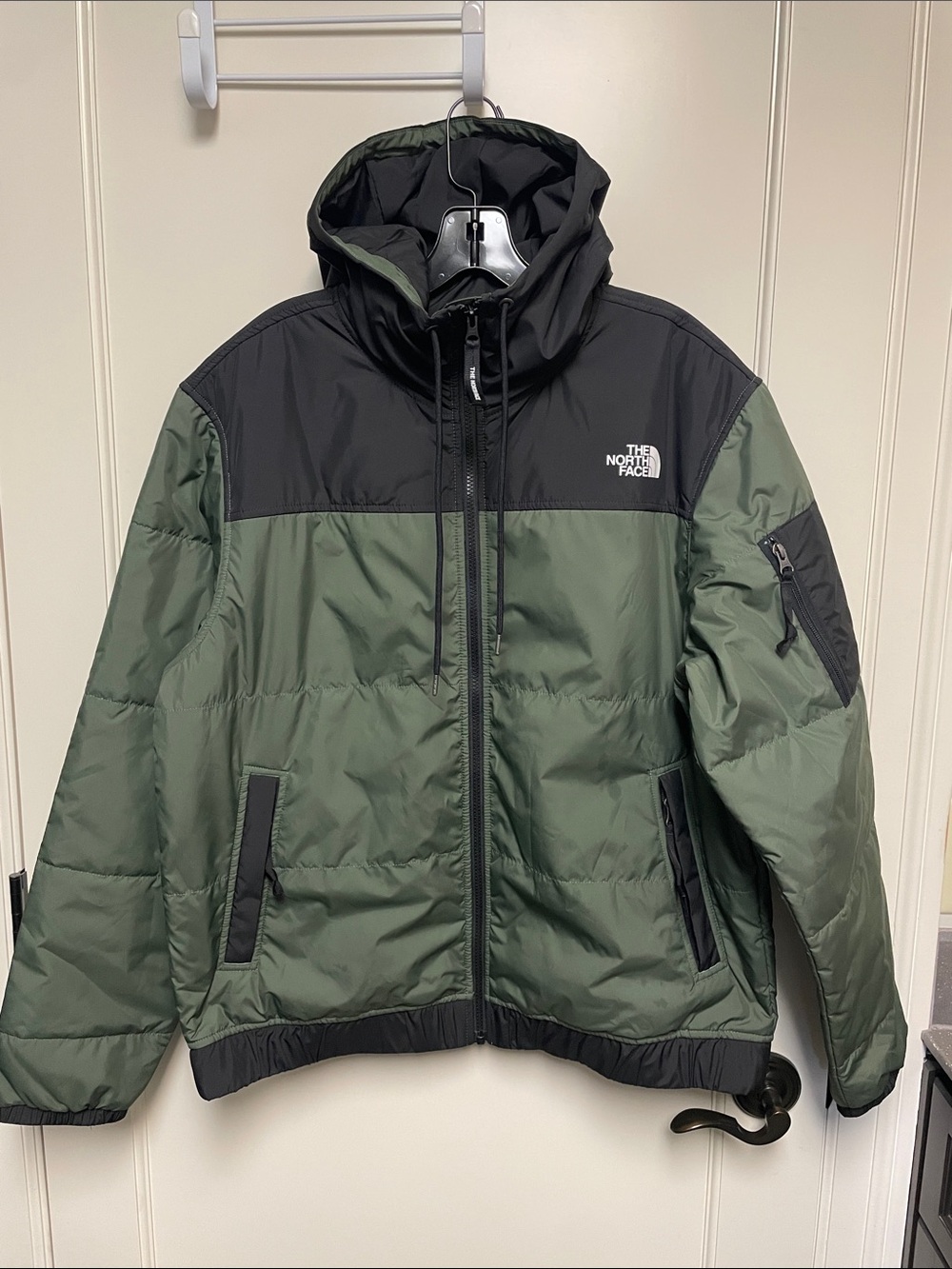 The North Face Men’s Hooded Puffer Jacket - Olive Green & Black